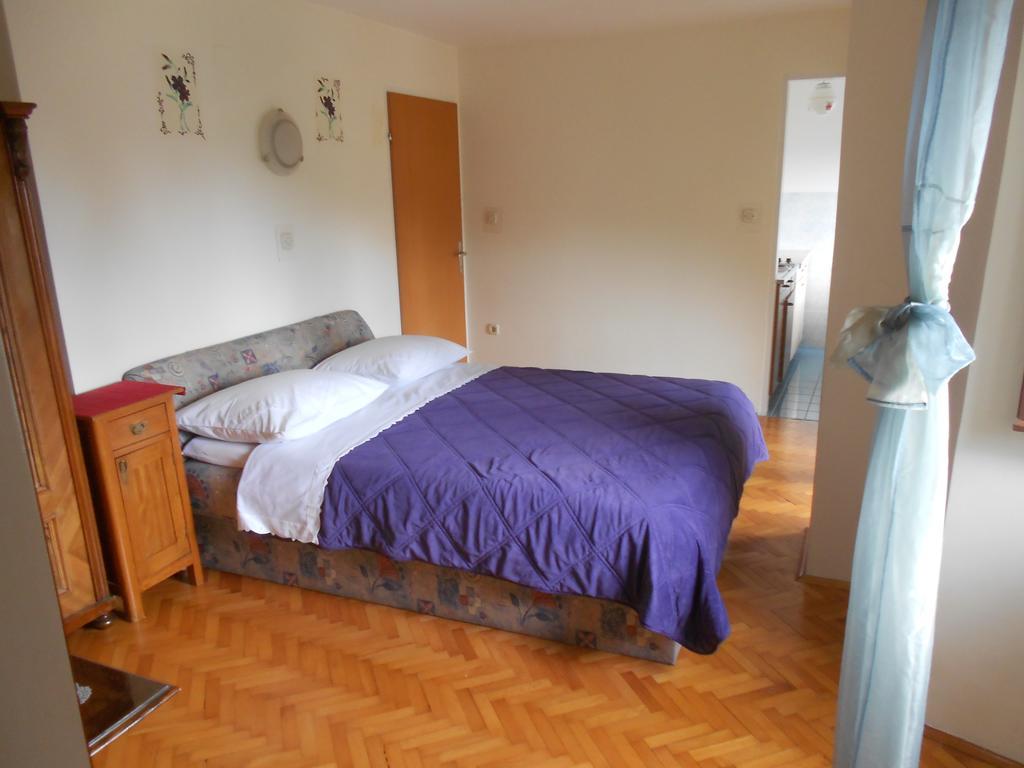 Guesthouse Kuca Na Sterne Lovran Phòng bức ảnh