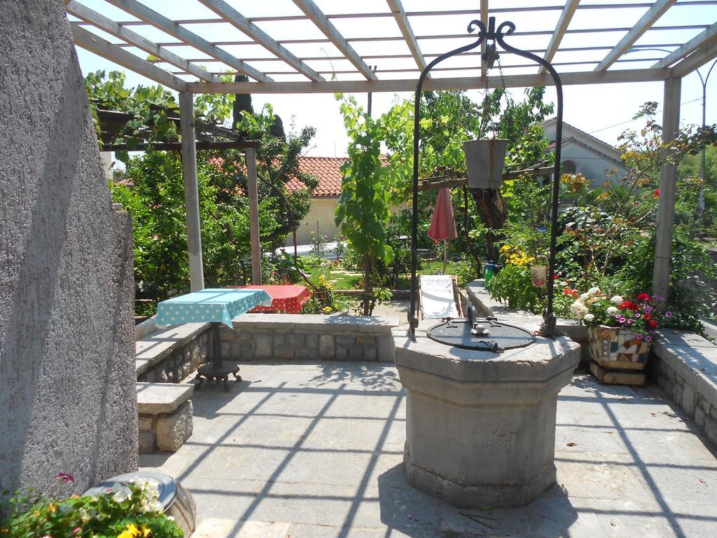 Guesthouse Kuca Na Sterne Lovran Ngoại thất bức ảnh