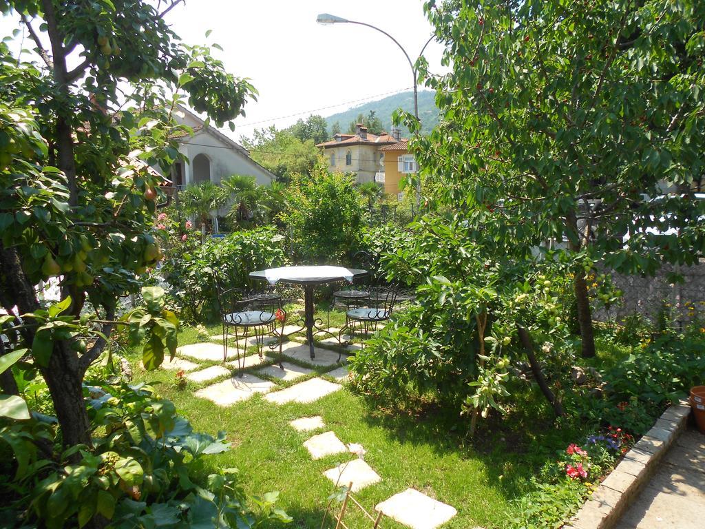 Guesthouse Kuca Na Sterne Lovran Ngoại thất bức ảnh