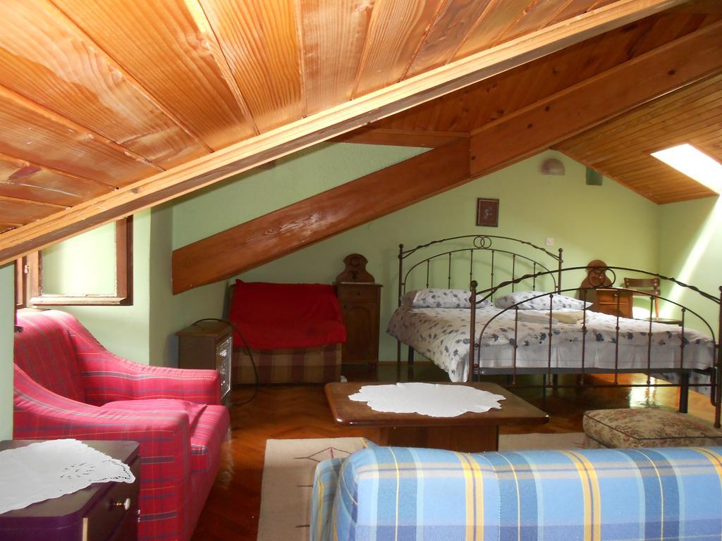Guesthouse Kuca Na Sterne Lovran Phòng bức ảnh