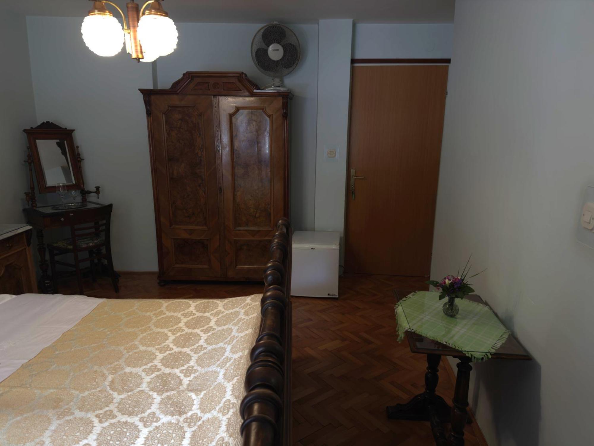 Guesthouse Kuca Na Sterne Lovran Ngoại thất bức ảnh